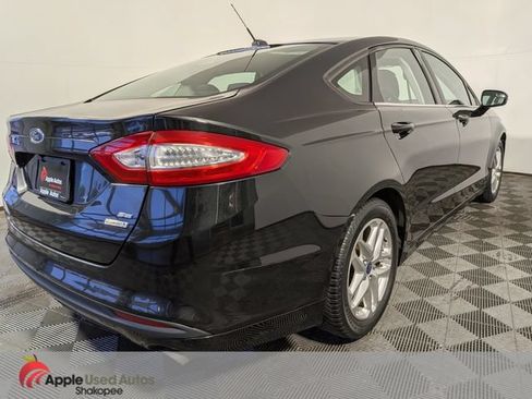 Used 2013 Ford Fusion SE FWD image 5