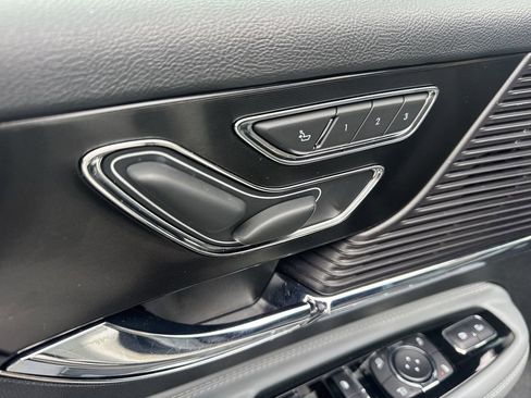 Used 2022 Lincoln Corsair FWD image 14