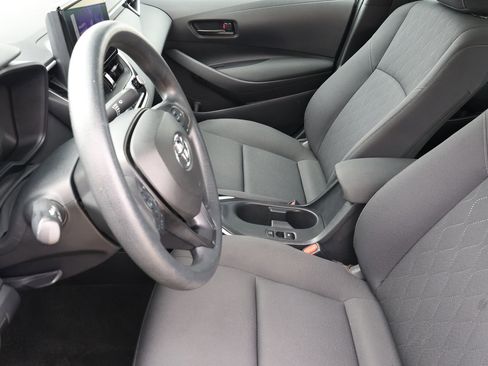 Used 2024 Toyota Corolla LE image 13