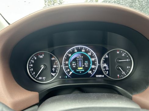 Used 2018 Buick Enclave Avenir w/ Avenir Technology Package image 23