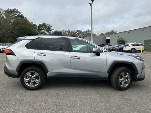 Used 2024 Toyota RAV4 XLE image 6