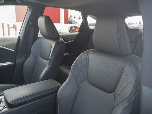 Used 2025 Lexus RX 350 Premium w/ Accessory Package (Z1) FWD image 26