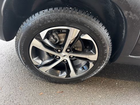 Used 2024 Chevrolet Trax RS w/ Driver Confidence Package image 13