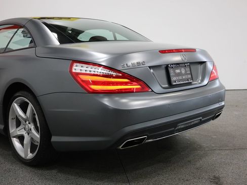 Used 2013 Mercedes-Benz SL 550 image 10