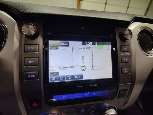 Used 2019 Toyota Tundra Limited w/ Limited Premium Package image 38