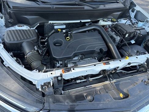 Certified 2023 Chevrolet Equinox Premier image 36