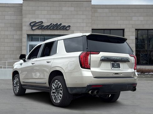 Used 2023 GMC Yukon Denali Ultimate image 4