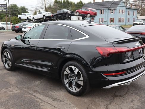Used 2021 Audi e-tron Premium AWD/4WD image 7