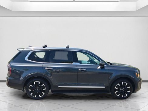 Used 2024 Kia Telluride SX FWD image 4
