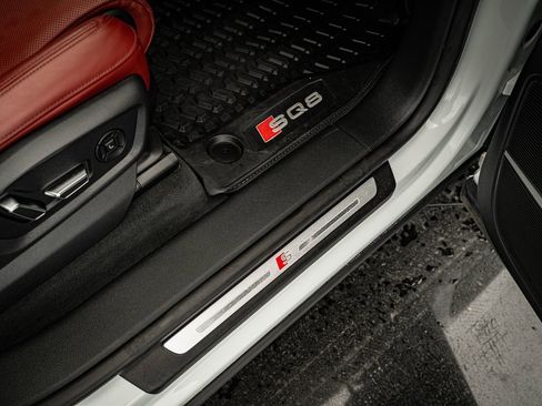 Used 2023 Audi SQ8 Prestige image 46