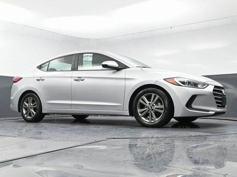 Used 2018 Hyundai Elantra SEL image 44