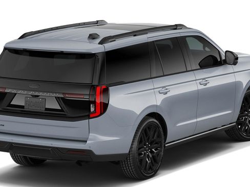 New 2026 Ford Expedition Platinum image 3
