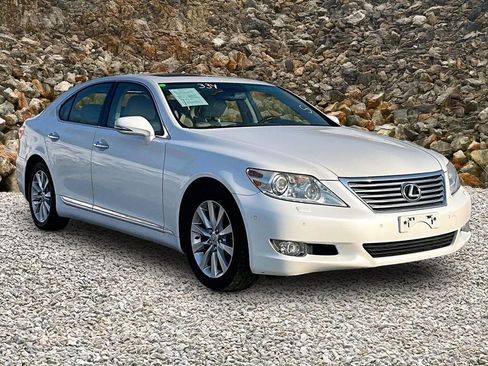 Used 2010 Lexus LS 460 AWD image 10