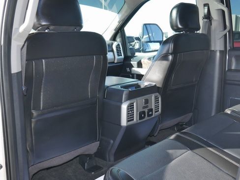 Used 2017 Ford F250 Lariat w/ Lariat Ultimate Package image 36