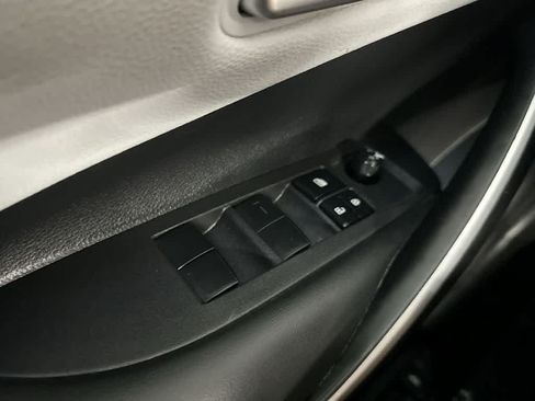 Used 2024 Toyota Corolla SE FWD image 16