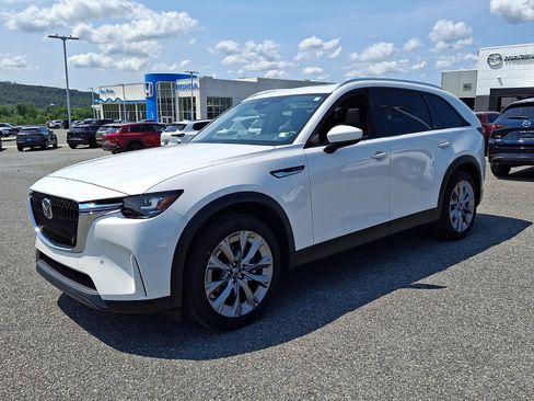 Certified 2026 MAZDA CX-90 3.3 Turbo w/ Preferred Package AWD/4WD image 4