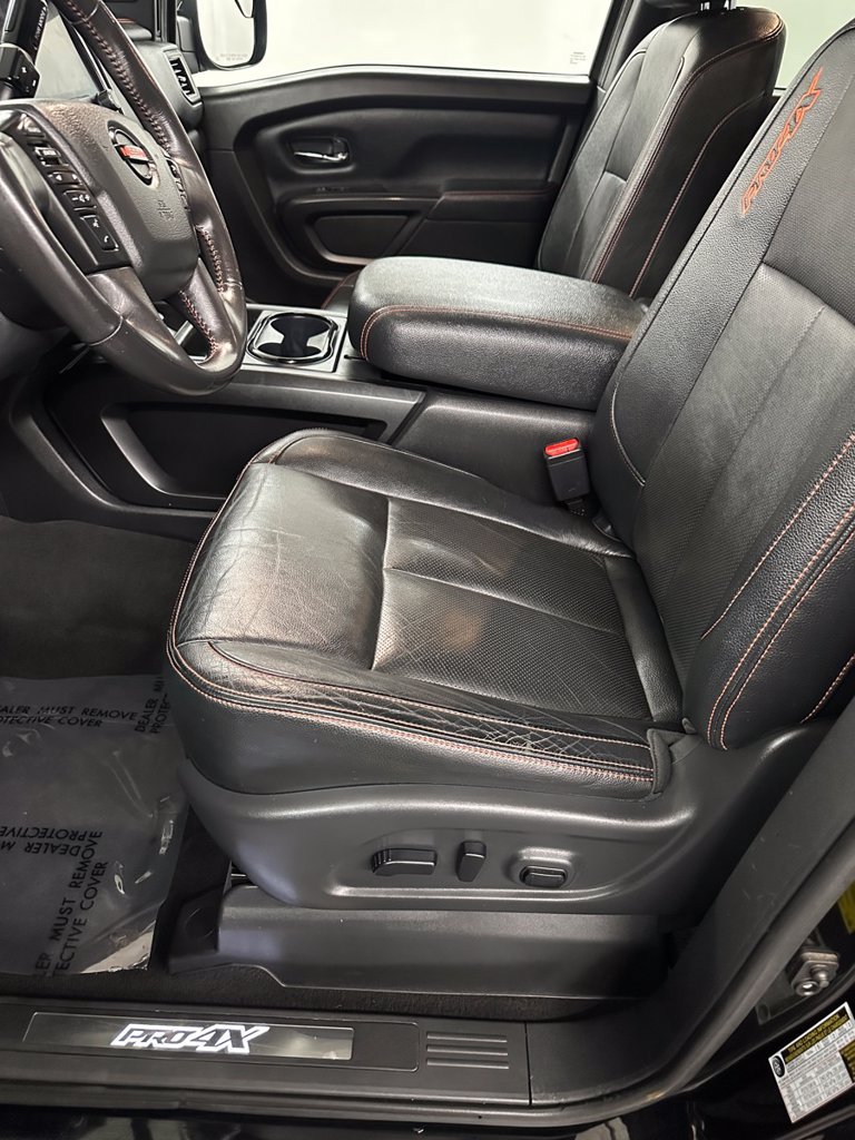 Used 2021 Nissan Titan PRO-4X w/ Pro-4x Convenience Package AWD/4WD image 13