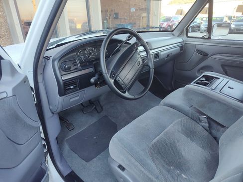 Used 1994 Ford F150 XL image 23