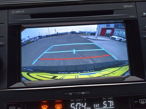 Used 2016 Toyota Avalon Limited image 35