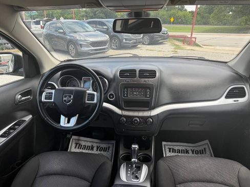 Used 2018 Dodge Journey SE w/ Popular Equipment Group FWD image 20