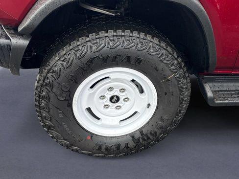 New 2026 Ford Bronco Heritage Edition AWD/4WD image 9