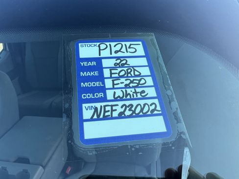 Used 2022 Ford F250 XL w/ Power Equipment Group image 26