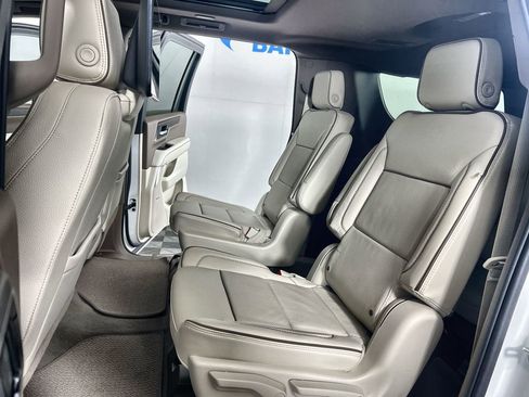 Certified 2025 GMC Yukon XL Denali w/ Denali Reserve Package AWD/4WD image 27