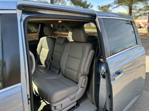 Used 2013 Honda Odyssey EX-L image 13
