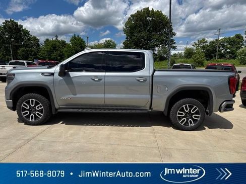 Used 2025 GMC Sierra 1500 AT4 w/ AT4 Premium Package AWD/4WD image 9