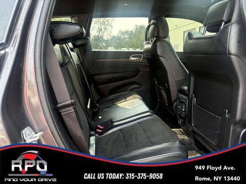 Used 2020 Jeep Grand Cherokee Altitude AWD/4WD image 30