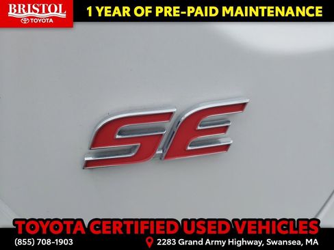 Used 2023 Toyota Corolla SE w/ Carpet Mat Package (TMS) FWD image 28