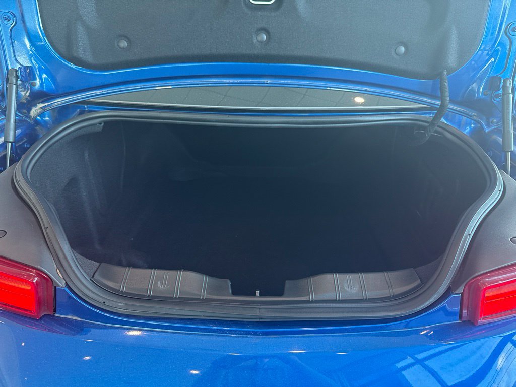 Used 2017 Chevrolet Camaro SS RWD image 32