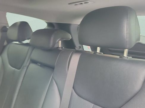 Used 2020 Hyundai Santa Fe SEL FWD image 12