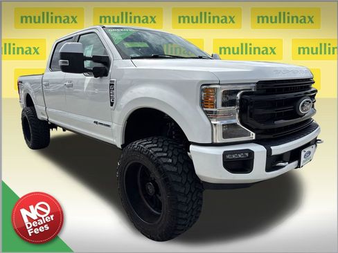 Used 2020 Ford F250 Platinum w/ FX4 Off-Road Package AWD/4WD image 1