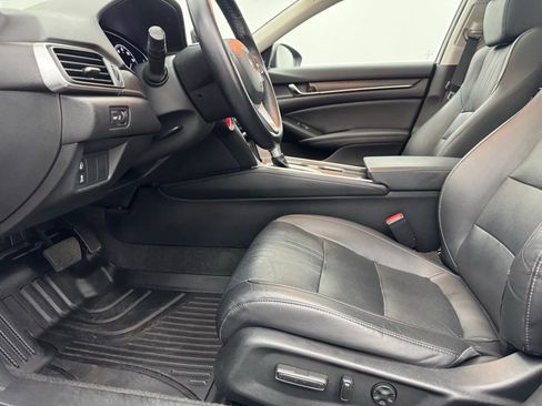Used 2019 Honda Accord EX-L image 16