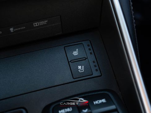 Used 2016 Lexus IS 200t image 35