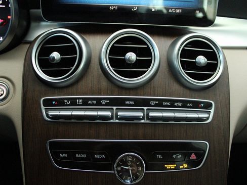 Used 2020 Mercedes-Benz C 300 C 300 image 33