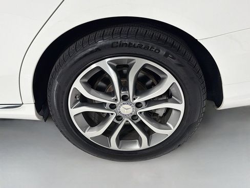 Used 2016 Mercedes-Benz C 300 4MATIC Sedan image 32