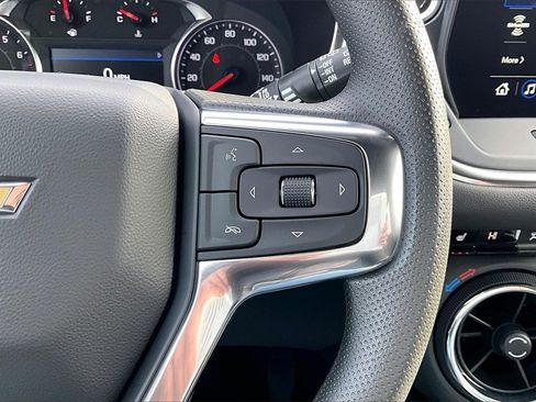 Used 2024 Chevrolet Blazer LT image 18