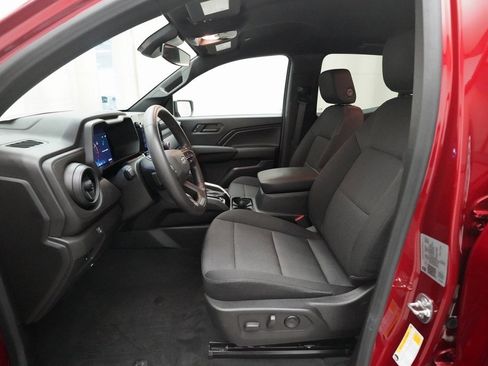 Used 2024 Chevrolet Colorado Trail Boss w/ Advanced Trailering Package image 7