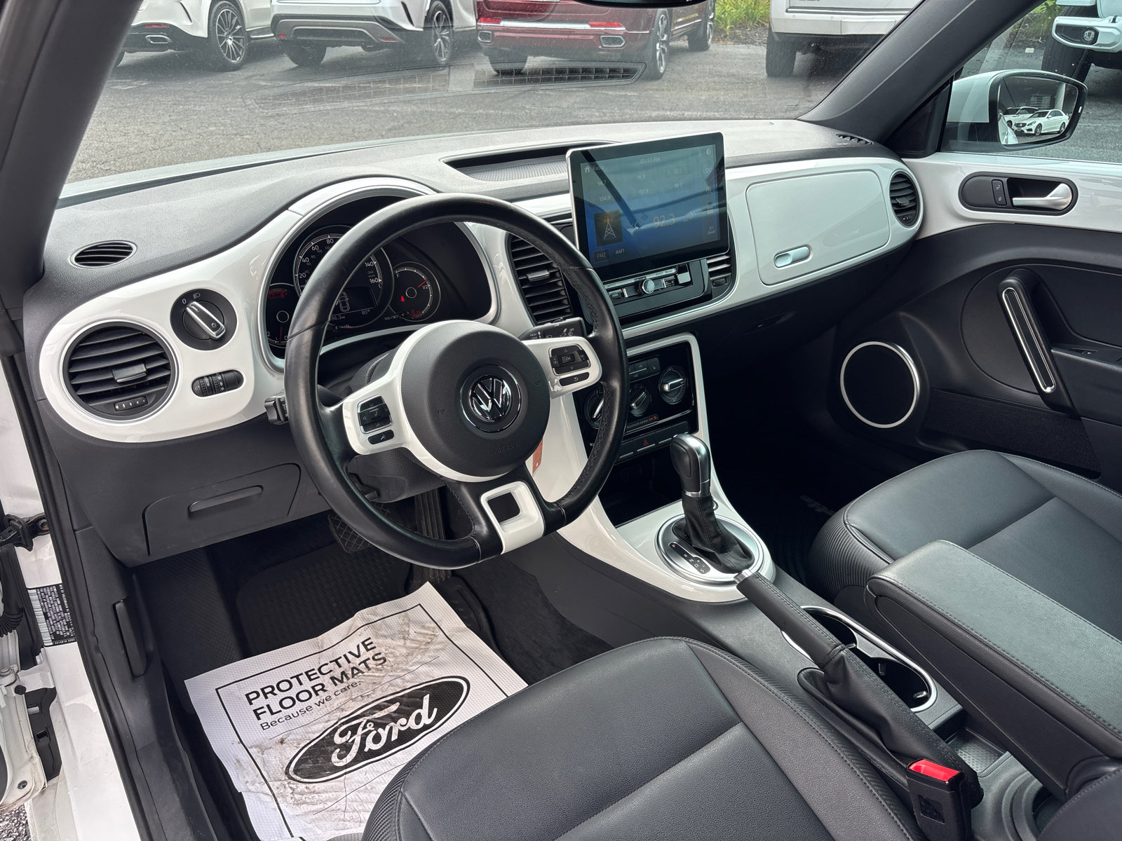 Used 2018 Volkswagen Beetle 2.0T S FWD image 29