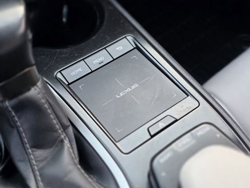 Used 2022 Lexus UX 250h 250h Base image 33