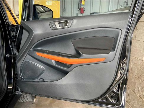 Certified 2021 Ford EcoSport SE w/ SE Convenience Package image 22