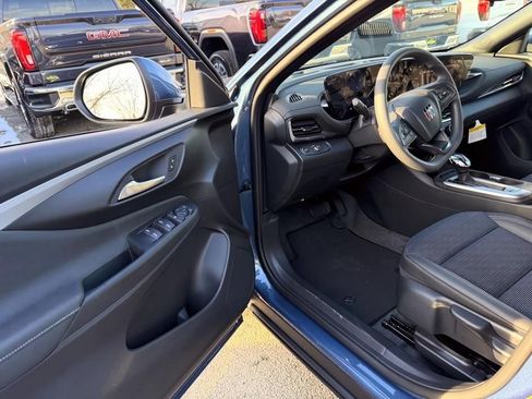 New 2026 Buick Envista Preferred image 12