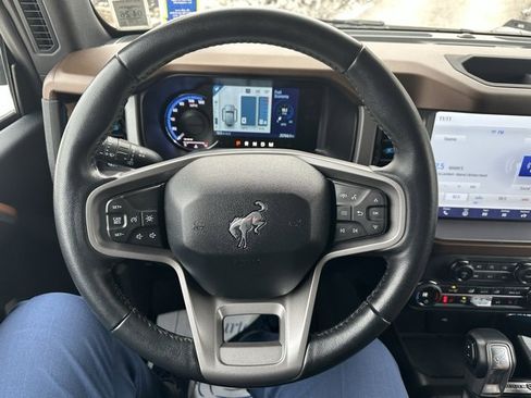 Used 2023 Ford Bronco Outer Banks image 27
