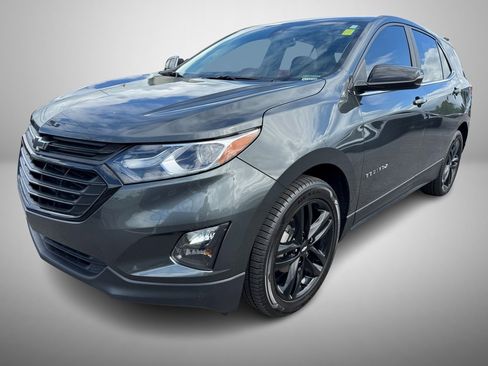 Used 2021 Chevrolet Equinox LT image 2