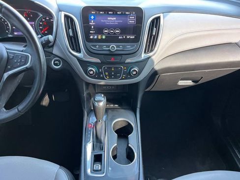 Used 2020 Chevrolet Equinox Premier AWD/4WD image 19