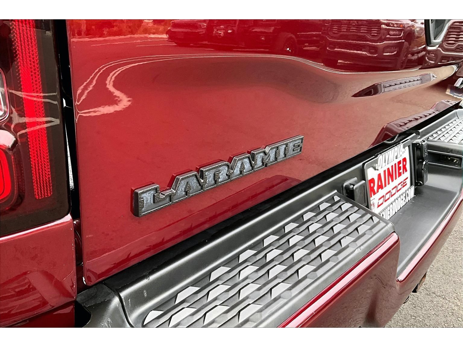 Used 2022 RAM 2500 Laramie AWD/4WD image 8