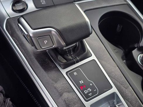 Certified 2025 Audi A6 Premium Plus w/ Premium Plus Package image 36