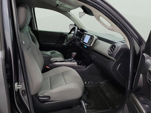 Certified 2023 Toyota Tacoma SR5 image 15